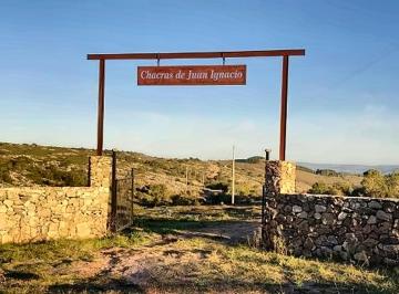 Quinta vacacional · 50000ha · Chacra de 5 Hectáreas en Las Sierras de Maldonado | Pueblo Edén