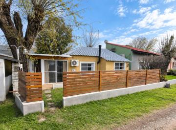 Casa · 60m² · 3 Ambientes · 1 Cochera · Venta Casa 3 Ambientes en Country Roda Escobar