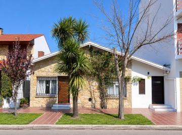 PH · 123m² · 4 Ambientes · PH 4 Amb + PH 2 Amb | Totalmente Independientes