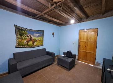 Casa · 140m² · 4 Ambientes · 2 Cocheras · Casa en Venta en Las Heras