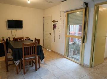 Departamento · 62m² · 5 Ambientes · Departamento 3 Dorm. - Calle Seb. Vázquez