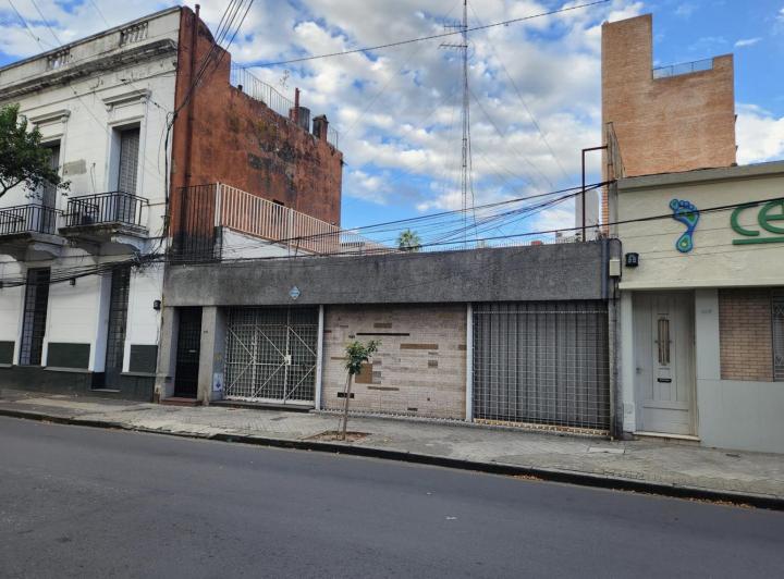 Terreno · 234m²