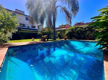 Casa · 270m² · 7 Ambientes · 1 Cochera · Casa en Venta en Lomas de San Isidro, San Isidro, G. B. a. Zona Norte
