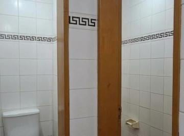 Local comercial · 205m² · 1 Ambiente · Local en Venta - Monoambiente 4 Baños - 205 m - Villa Gral. Mitre