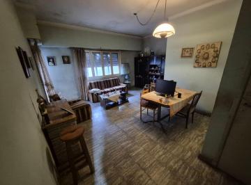 rs:bwh65x1jt7ynt9e3y603rkti · Venta PH 4amb Villa Ballester a Reciclar