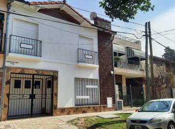 rs:oelcr06rwujqfxyfypjs6mmy · Venta Casa 3 Ambientes Villa Martelli Cochera