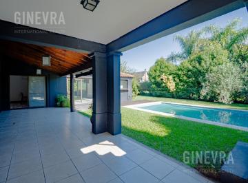 Casa · 300m² · 7 Ambientes · 2 Cocheras · Casa en Venta en La Alameda, Nordelta