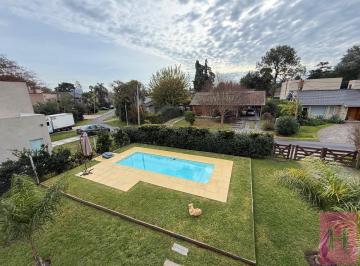 Casa · 265m² · 5 Ambientes · 3 Cocheras · Alquiler Casa Mapuche Country Club 5 Ambientes