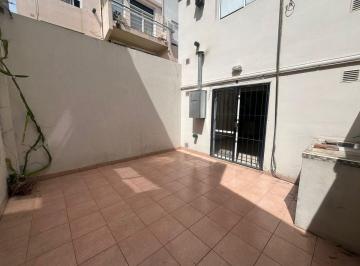 Departamento · 37m² · 2 Ambientes · 1 Cochera · Dpto Alquiler 2amb Ramos Mejia Patio y Guardacoche