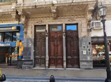 Casa · 53m² · 2 Ambientes · PH 2 Ambientes con Patio Oportunidad Para Reciclar en El Corazón de San Telmo