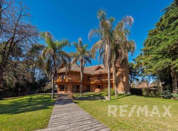 Quinta vacacional · 1100m² · 5 Dormitorios · 6 Cocheras · Residencia de Campo en Ing. Maschwitz