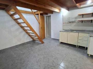 PH · 50m² · 4 Ambientes · Departamento PH en Alquiler en Caballito, Capital Federal, Buenos Aires