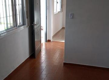 PH · 35m² · 2 Ambientes · 1 Cochera · PH en Venta - 1 Dormitorio 1 Baño - Cochera - 90 m² - Bernal, Quilmes