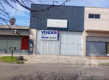 Bodega-Galpón · 433m² · 2 Ambientes · 1 Cochera · Galpón de Aprox 450 m² en Venta - Apto Credito - Bernal Oeste