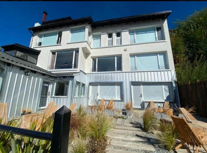 Hotel · 294m² · 10 Ambientes