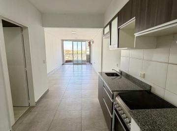 Departamento · 46m² · 1 Ambiente · Super Amplio - 52 m² - Balcón - Aire Acondicionado - Paclard - Amenities - Piso Alto
