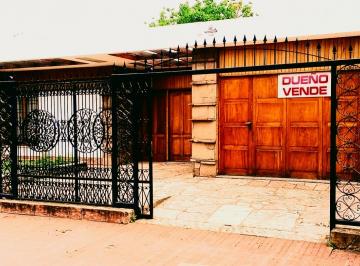Casa de 5 ambientes, Marcos Juárez · Casa en Venta en Marcos Juárez Gran Parque Frutal Aljibe en Patio Interno con de