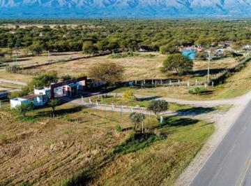Terreno · 800m² · Excelente Lote de 800 m² en Solares del Valle