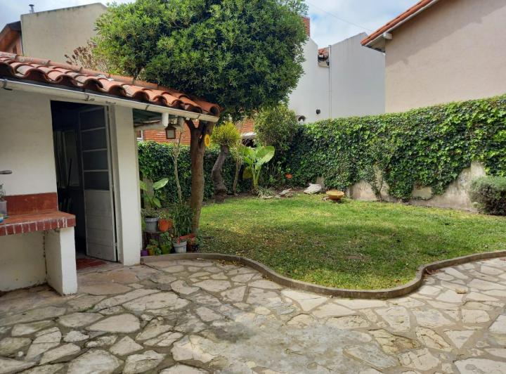 Casa en alquiler en Olivos · 4 ambientes
