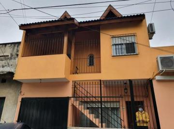 tres-de-febrero-loma-hermosa-venta-departamento-5-o-mas-ambientes · 3 Departamentos 3 Amb y 2 Amb Garage Loma Hermosa