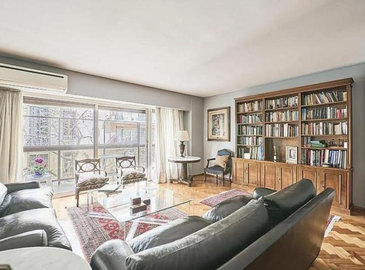 Departamento · 135m² · 4 Ambientes · 1 Cochera