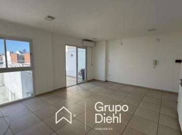 Departamento · 65m² · 2 Ambientes · Departamento en Alquiler Sobre Duarte Quirós Al 1280