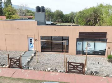 Casa · 218m² · 10 Ambientes · 2 Cocheras · Dos Casas + Dos Locales + Lavadero/garaje Cubierto