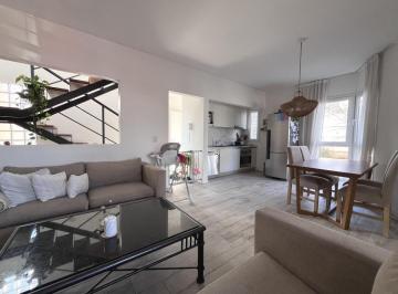 PH · 122m² · 4 Ambientes · 1 Cochera · PH en Venta de 2/3 Dorm. con Terraza y Parrilla en Villa Martelli