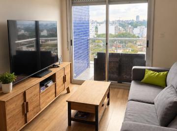 Departamento · 49m² · 3 Ambientes · 1 Cochera · Alquiler de Apartamento de 2 Dorm. en Pocitos, Montevideo