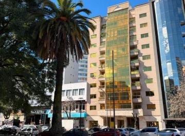 Departamento de 4 ambientes, La Plata · Alquiler Semipiso C/cochera | Plaza Paso