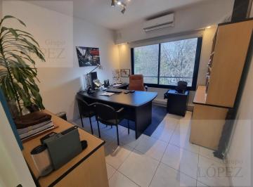 Oficina comercial · 95m² · 5 Ambientes · 1 Cochera · Alquiler Oficina en San Isidro de 5 Amb con Balcón y Cochera.