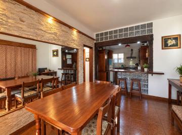 Casa · 78m² · 3 Ambientes · 2 Cocheras · Casa en Venta/ 3 Amb/cocheras/jardin/san Fernando