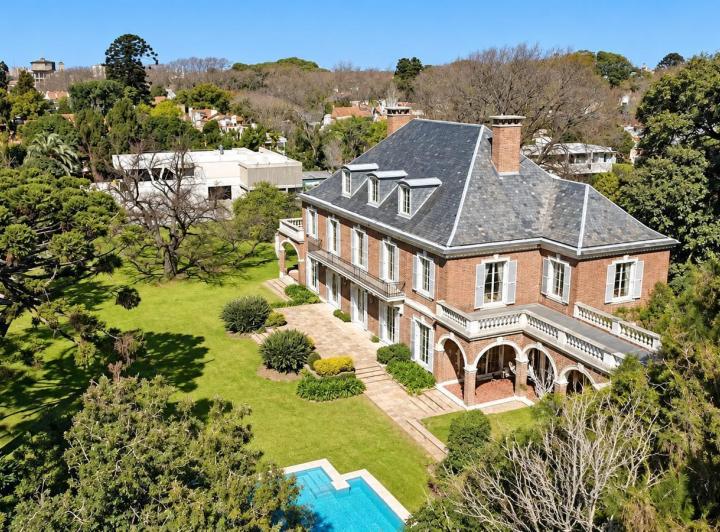 Casa · 1500m² · 1 Cochera