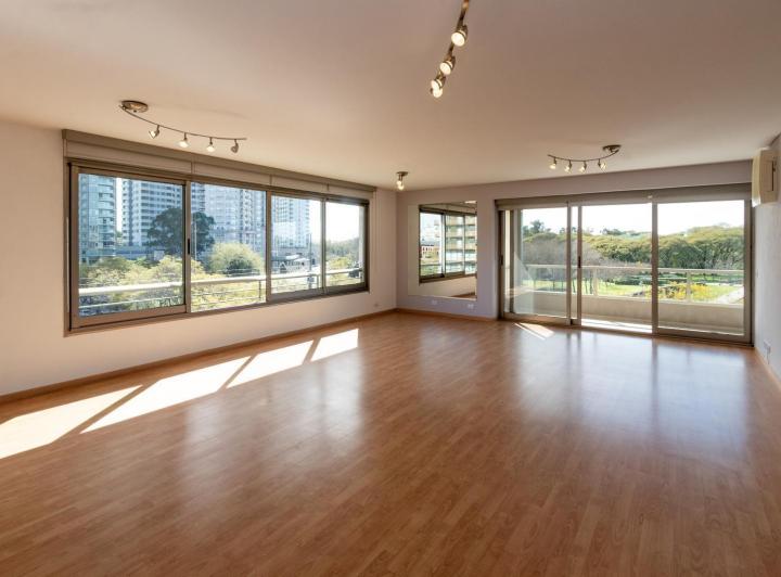 Departamento · 164m² · 4 Ambientes · 1 Cochera