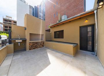 Casa · 107m² · 4 Ambientes · Venta Casa de Pasillo a Estrenar 3 Dorm.