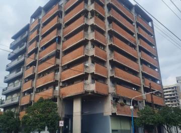 Departamento · 50m² · 2 Ambientes · 1 Cochera · Departamento en Alquiler