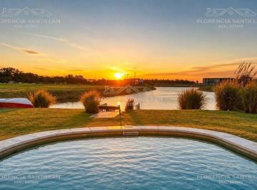 Casa · 328m² · 5 Ambientes · 1 Cochera · Casa en Alquiler en La Providencia Resort & Country Club, Canning, Ezeiza
