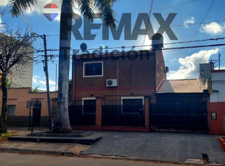 Casa · 207m² · 5 Ambientes · 1 Cochera