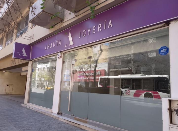 Local comercial · 169m² · 2 Ambientes