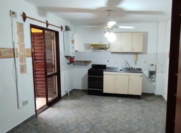 Departamento · 50m² · 6 Ambientes · Departamento 2 Dorm. - Patio - Expensas Bajas