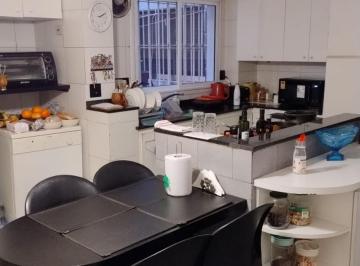 Departamento · 121m² · 4 Ambientes · 1 Cochera · Venta 4 Ambientes con Dependencia Colegiales