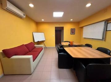 Bodega-Galpón de 1 ambiente, Morón · Galpón en Venta de 700 m² Ubicado en Castelar