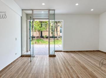 Local comercial · 30m² · 1 Ambiente · Local Suipacha 2170