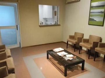Oficina comercial · 60m² · 6 Ambientes · Alquiler Consultorio Odontológico Habilitado