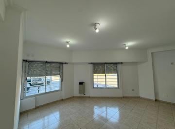 Departamento · 54m² · 3 Ambientes · Departamento Wilde Centro Tres Ambientes Patio Alquiler