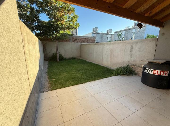 Casa · 90m² · 3 Ambientes · 1 Cochera