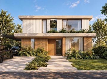 Casa · 272m² · 6 Ambientes · Casa en Venta en Carpinchos, Nordelta, Tigre