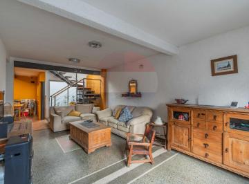 Casa · 123m² · 4 Ambientes · 1 Cochera · Venta Casa P. Batlle 3 Dorm. y Entrada Autos