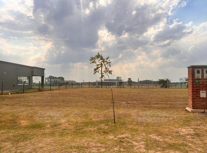 Terreno · 630m²