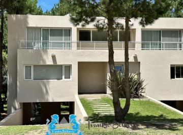 Casa de 5 ambientes, Costa Esmeralda · Venta Casa Totalmente Amoblada en Costa Esmeralda | 215 m², 4 Dorm. Residencial 2
